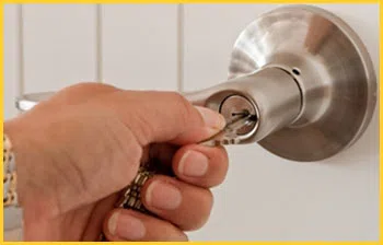 Exclusive Locksmith Service Lithopolis, OH 614-501-7471 - 16-emergency-unlock