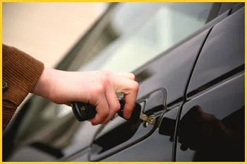 Exclusive Locksmith Service Lithopolis, OH 614-501-7471 - 18-car-unlock